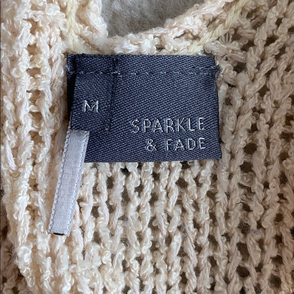 Cream Sweater - Picture 4 of 4